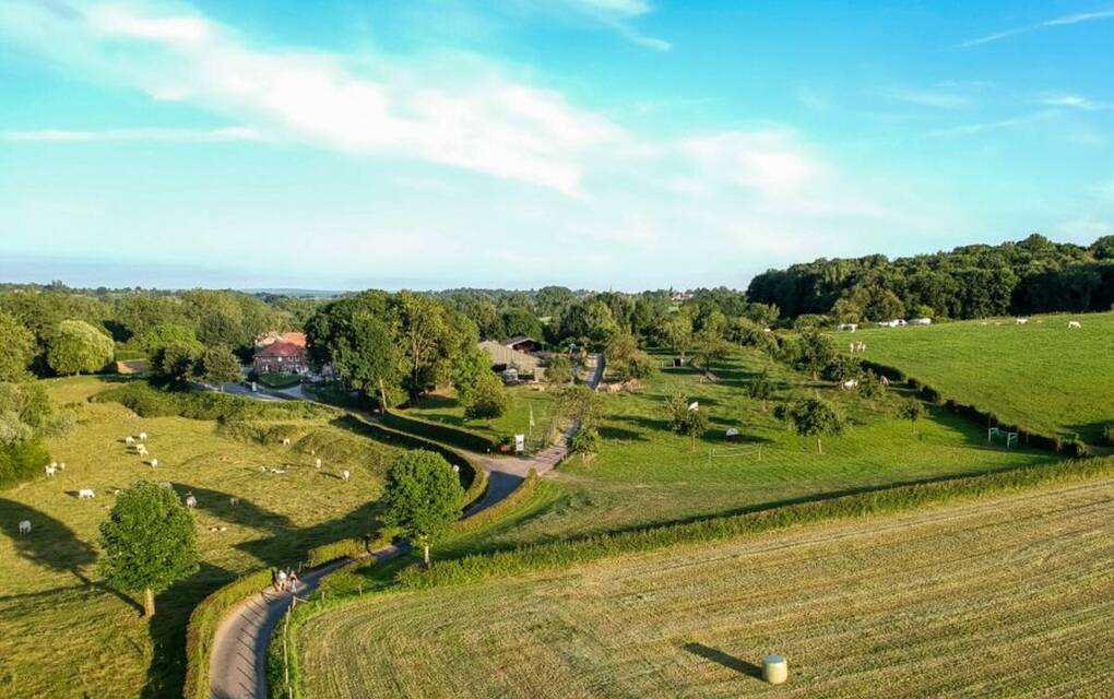 Het vijfsterren landschap Recreatieboerderij Tergracht is één van de leukste kleine campings Nederland.