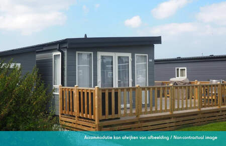 Chalet Large mit 2 Schlafzimmern und Terrasse (4 Personen)